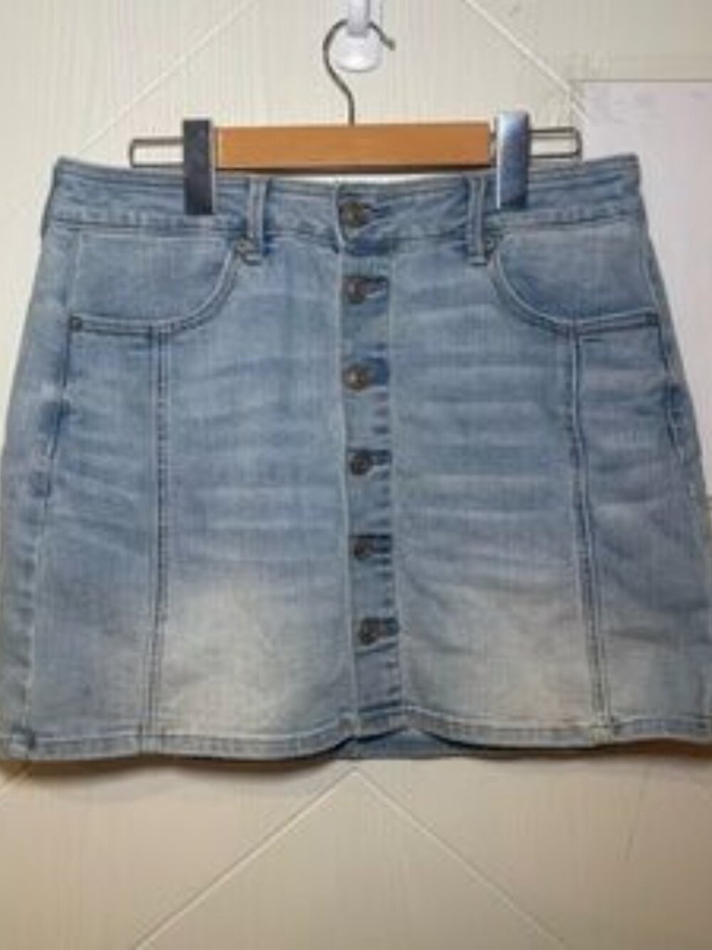 AE  Button Front High Waisted Denim Mini Skirt Super Stretch Blue Sz8 Western